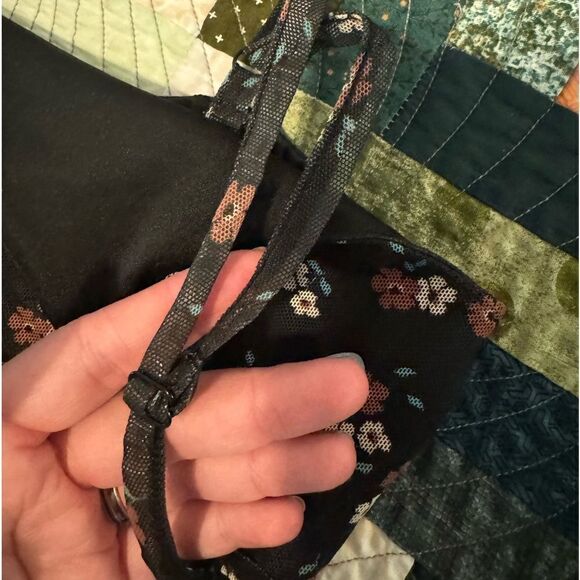 Sky & Sparrow black floral print mini dress Size Medium - Picture 7 of 9